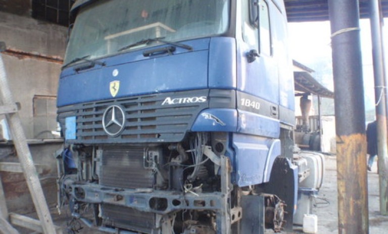 Продаж права вимоги Daimler Benz ACTROS 1840