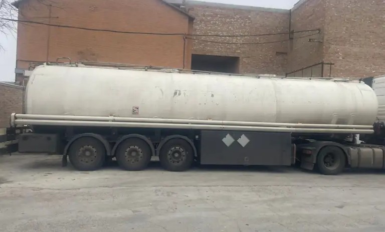 Примусовий продаж заставного майна у м. Києві. – рухоме майно напівпричіп-цистерна.