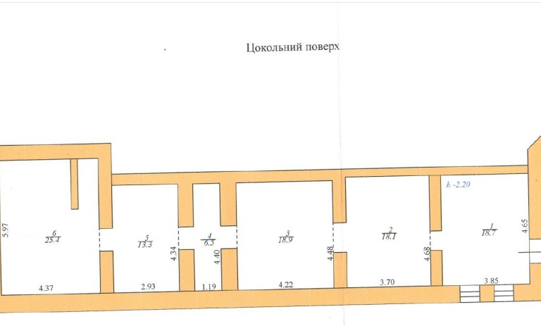 Продаж нежитлові приміщення в центрі селища Козова Тернопільської області