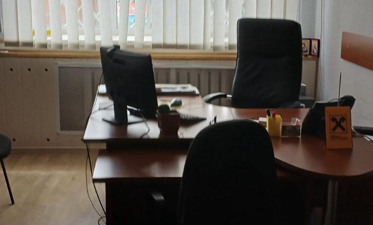 нежитлові (торгово-офісні) приміщення в с-щі. Шишаки Полтавської області