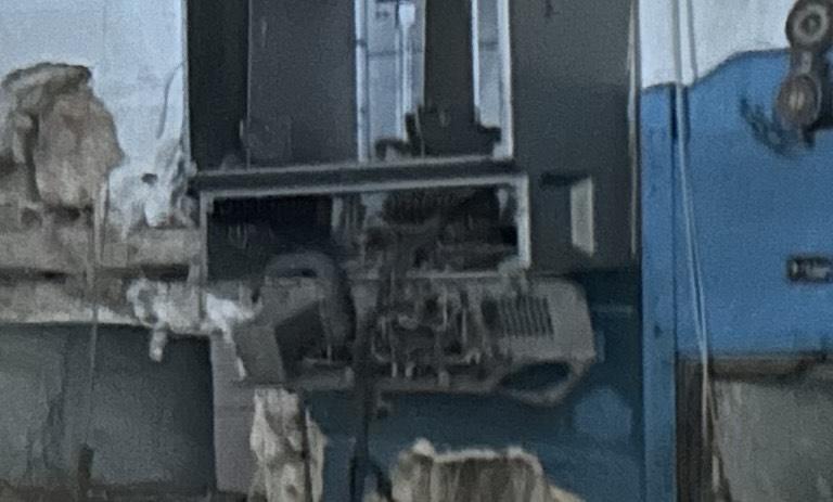 Нежитлова будівля в центрі с-ща. Широке, Дніпропетровської області