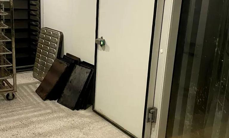 Продаж через електронні торги не заставного майна у Київська область, Фастівський район, с. Пришивальня, вул. Садова, 5-А (ЦМК хлібопекарня та обладнання).