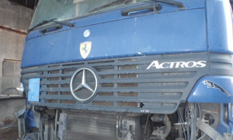 Продаж права вимоги Daimler Benz ACTROS 1840