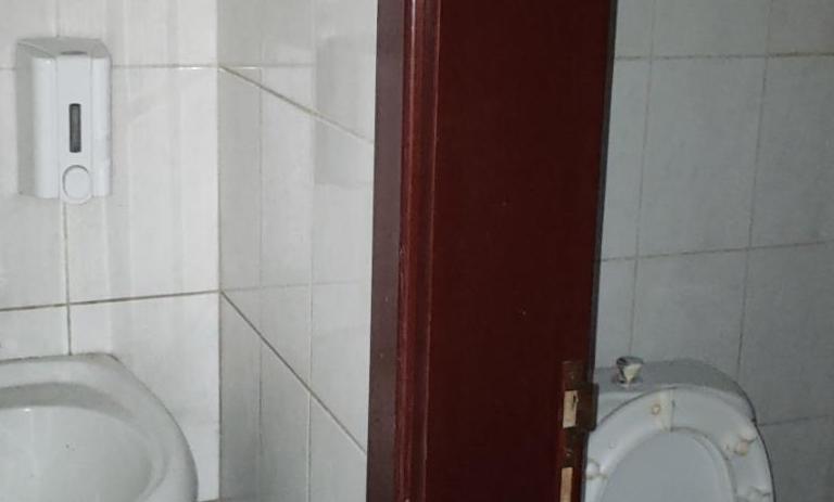 Фасадне нежитлове приміщення в м Звягель Житомирської області