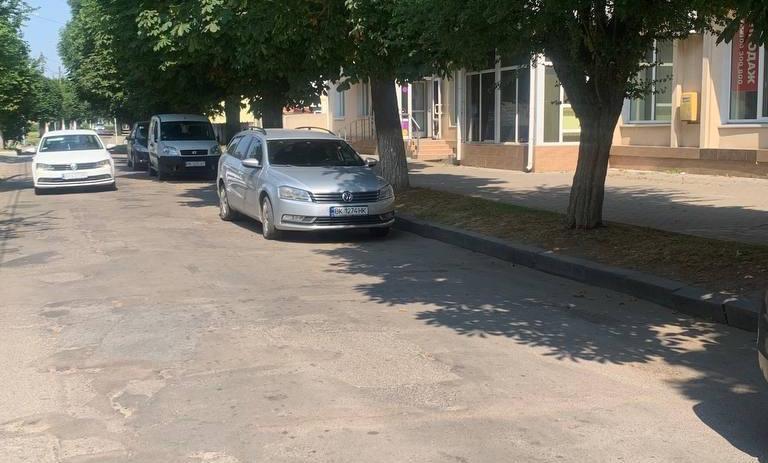 Нежитлова приміщення в центрі міста Здолбунів, Рівненської області