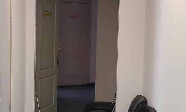 Фасадна нежитлові приміщення в діловому центрі м Мерефа