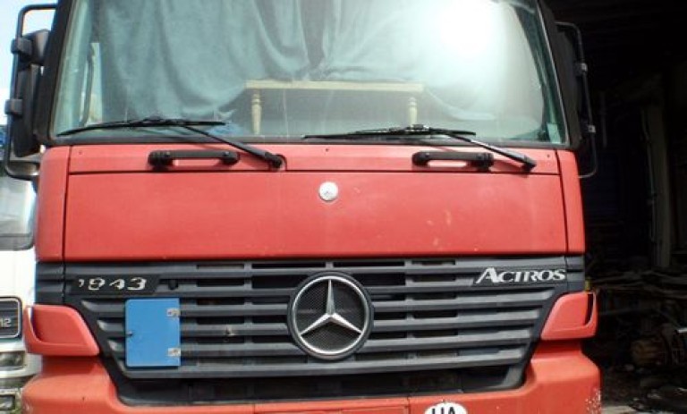 Продаж права вимоги Daimler Benz ACTROS 1840 LS